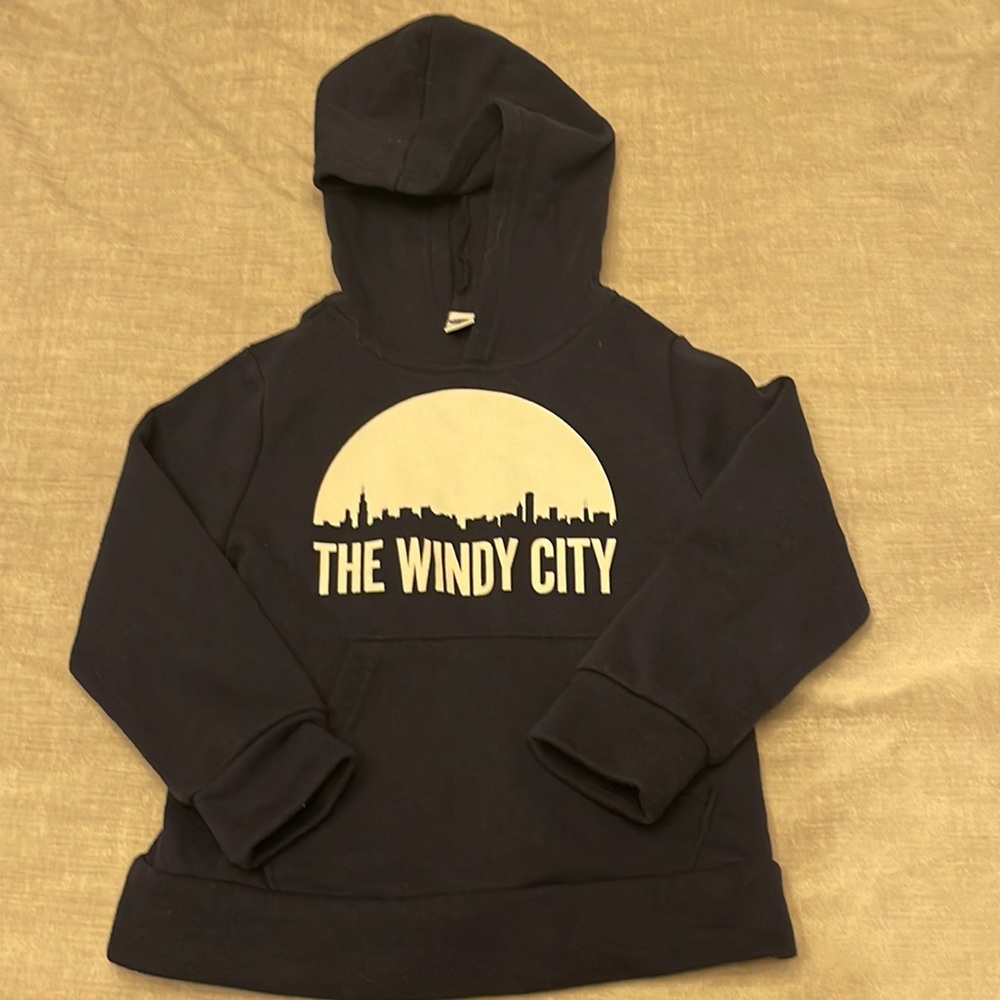 Old Navy Chicago “Windy City” navy hoodie size 6